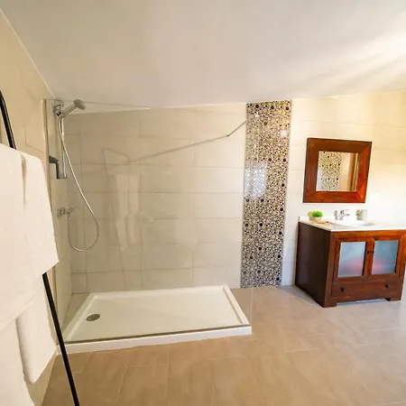 Casa Flores Holiday home *